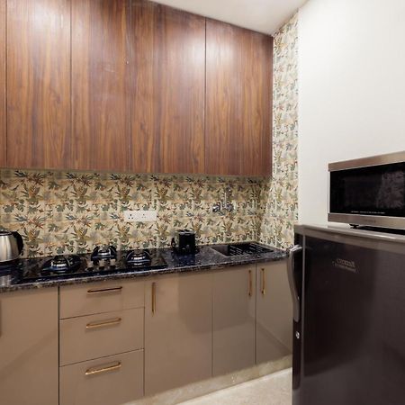 Kyomi Service Apartments Гургаон Экстерьер фото